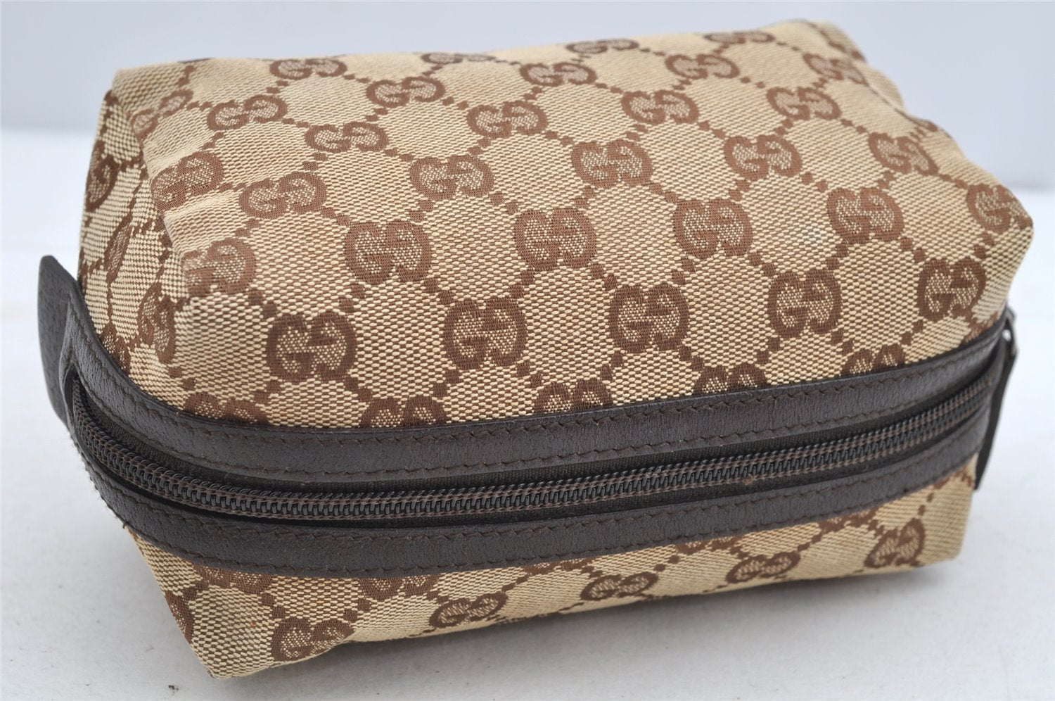 Authentic GUCCI Vintage Pouch Purse GG Canvas Leather 29595 Brown 5283I