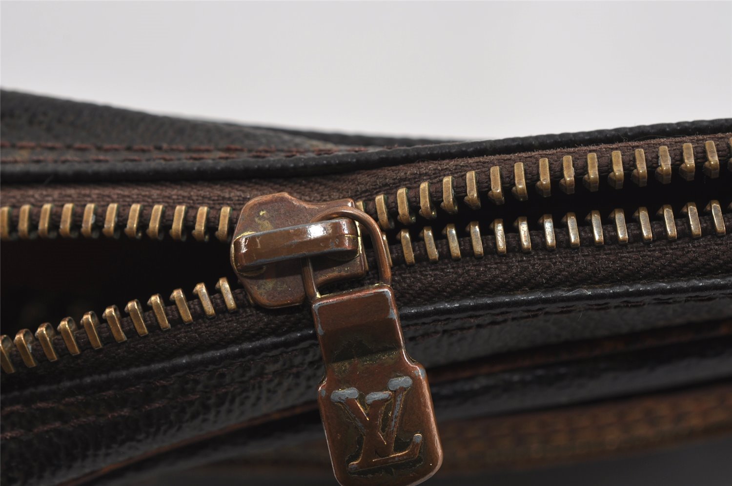 Authentic Louis Vuitton Monogram Marly Dragonne GM M51825 Clutch Bag Junk 5286I