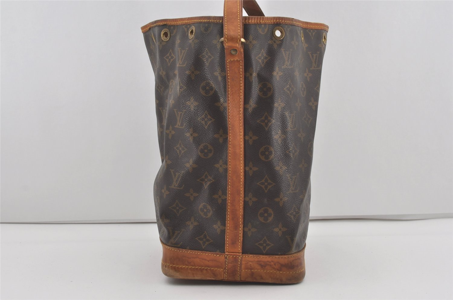 Authentic Louis Vuitton Monogram Noe Shoulder Drawstring Bag M42224 LV 5289I