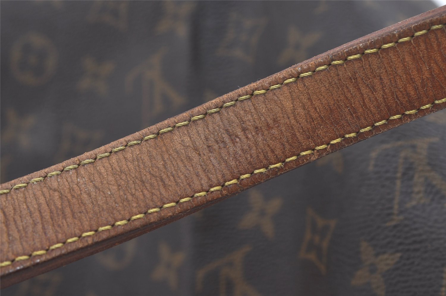 Authentic Louis Vuitton Monogram Noe Shoulder Drawstring Bag M42224 LV 5289I