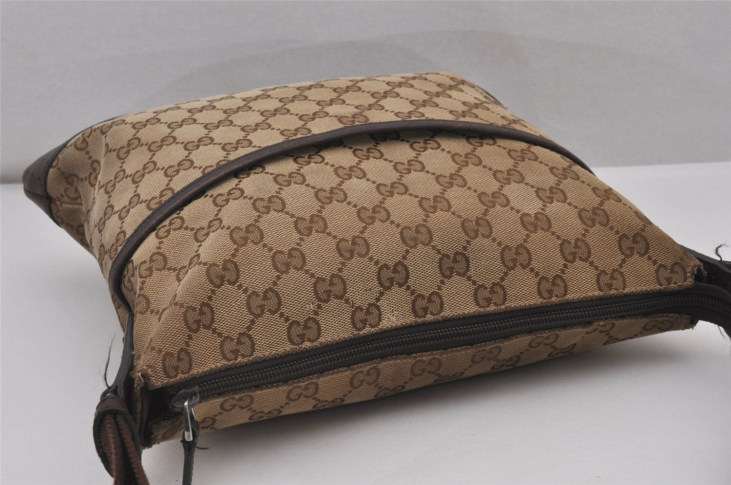 Authentic GUCCI Shoulder Cross Body Bag GG Canvas Leather 145857 Brown 5294I