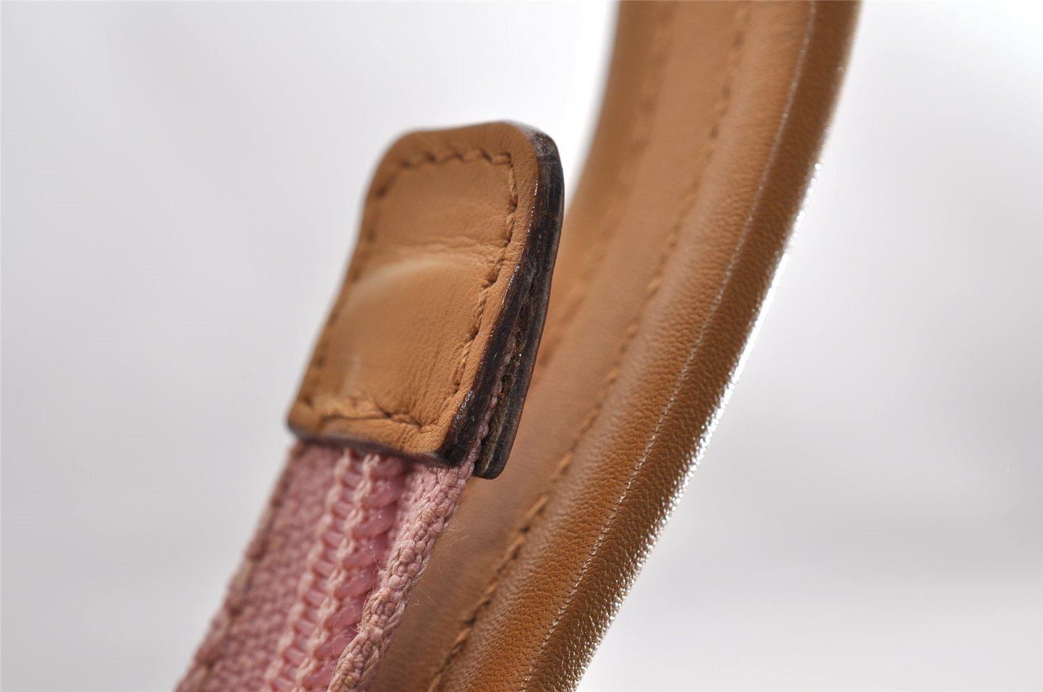 Authentic GUCCI Vintage Shoulder Hand Bag Purse Suede Leather Pink 5301I