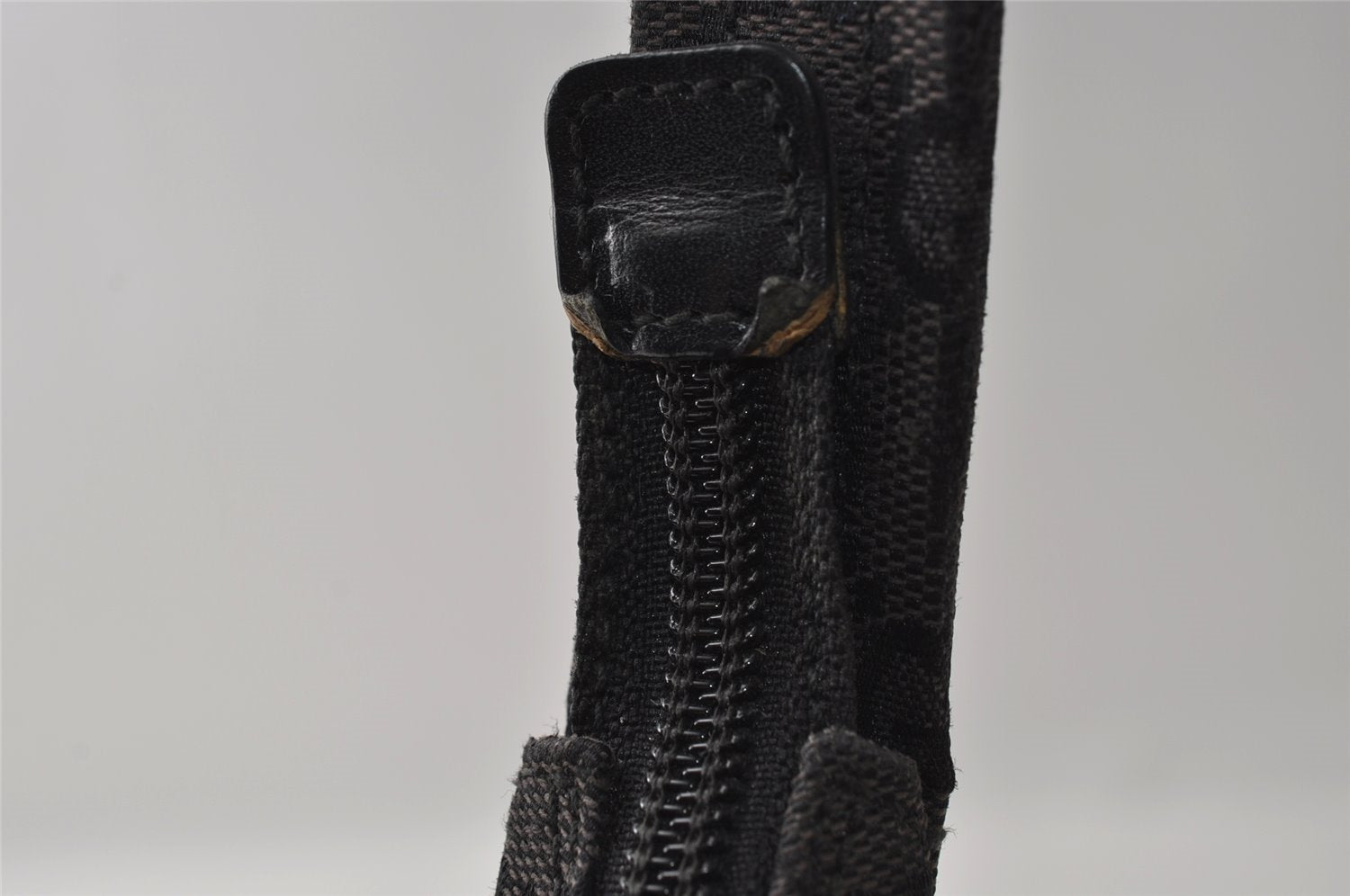 Authentic GUCCI Shoulder Hand Bag Purse GG Canvas Leather 0013386 Black 5307I