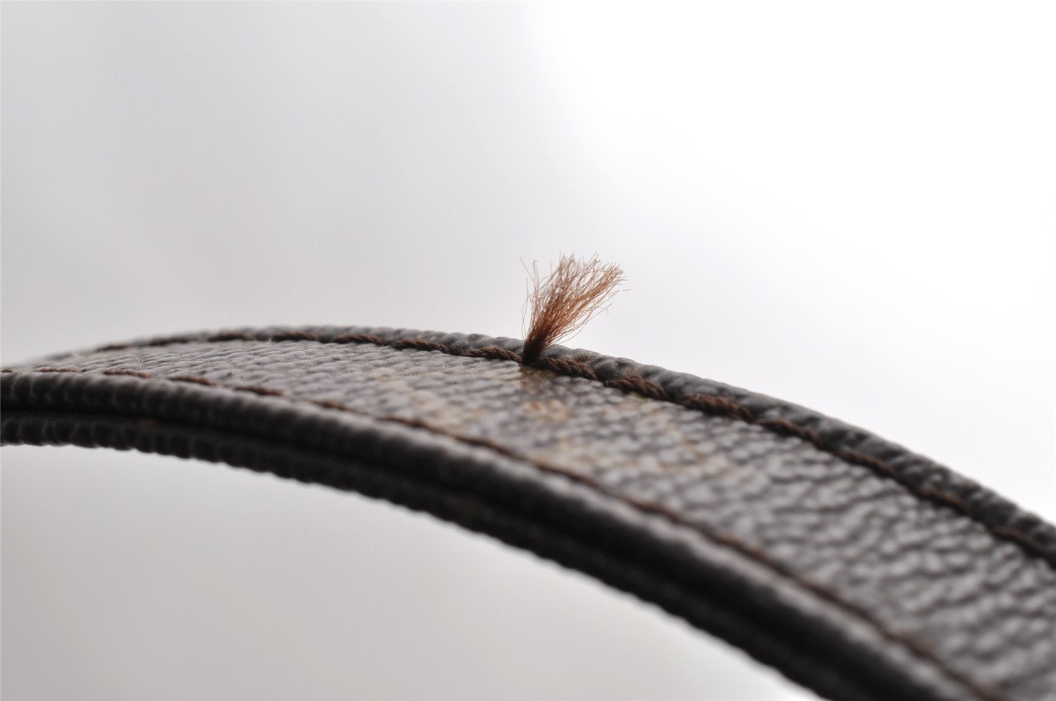 Authentic Louis Vuitton Monogram Danube MM Shoulder Cross Bag M45264 LV 5313I