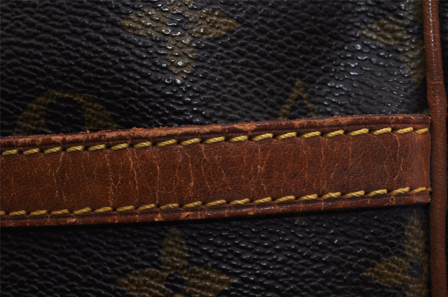 Authentic Louis Vuitton Monogram Danube MM Shoulder Cross Bag M45264 LV 5313I