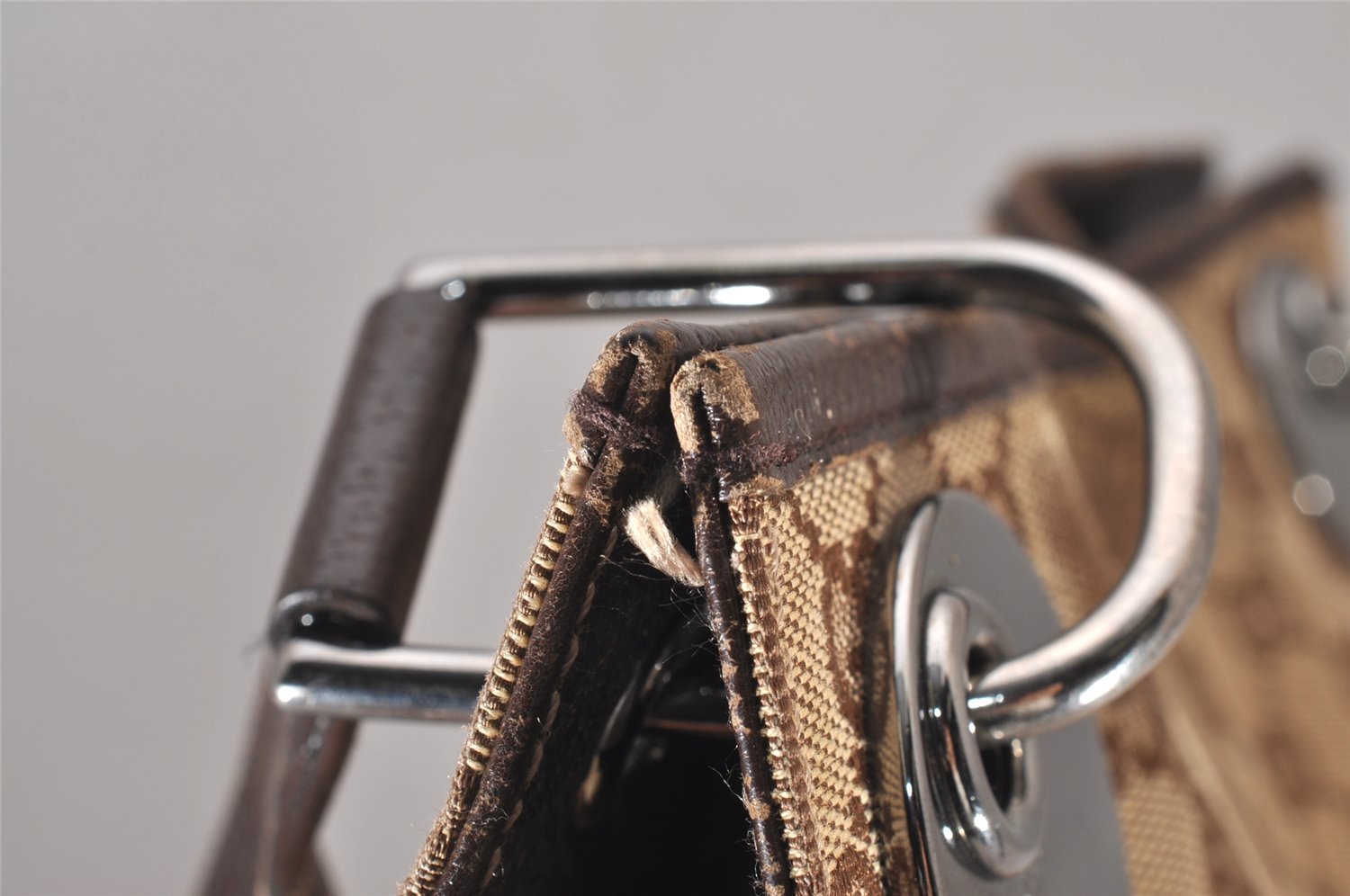 Authentic GUCCI Eclipse Shoulder Cross Bag GG Canvas Leather 120842 Brown 5320I