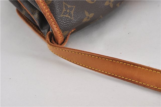 Authentic Louis Vuitton Monogram Saumur 30 Shoulder Cross Bag M42256 LV 5322F