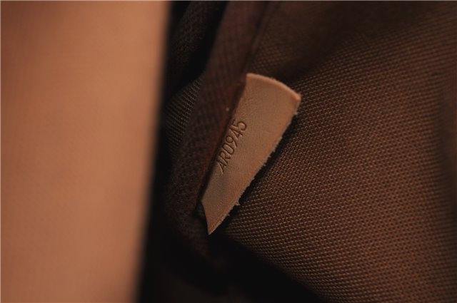 Authentic Louis Vuitton Monogram Saumur 30 Shoulder Cross Bag M42256 LV 5322F