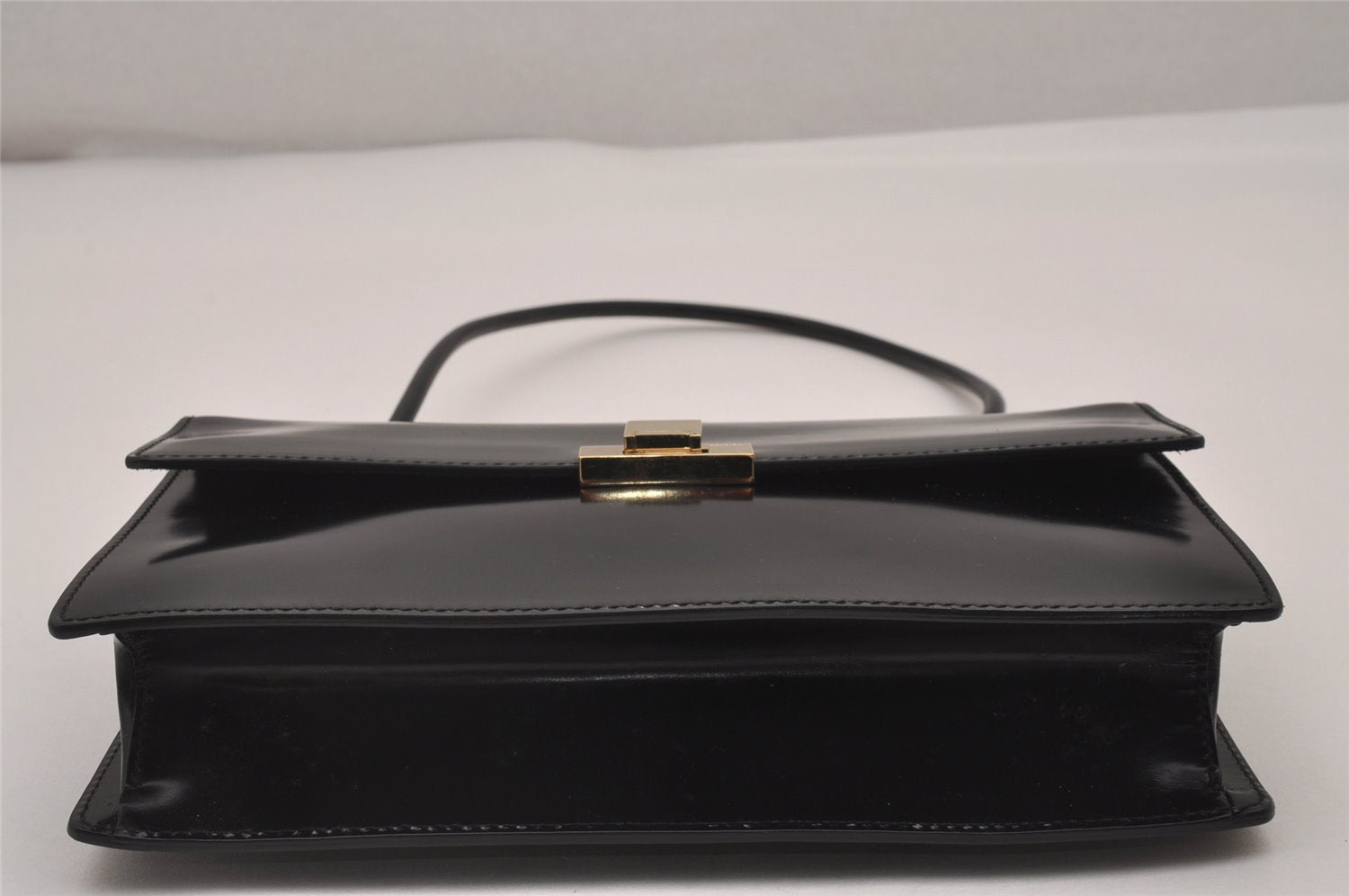 Authentic GUCCI Vintage Shoulder Hand Bag Purse Leather Black 5323I