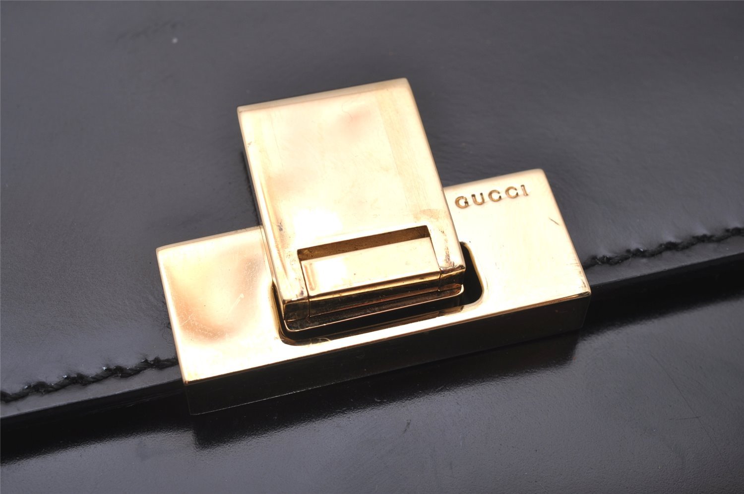 Authentic GUCCI Vintage Shoulder Hand Bag Purse Leather Black 5323I