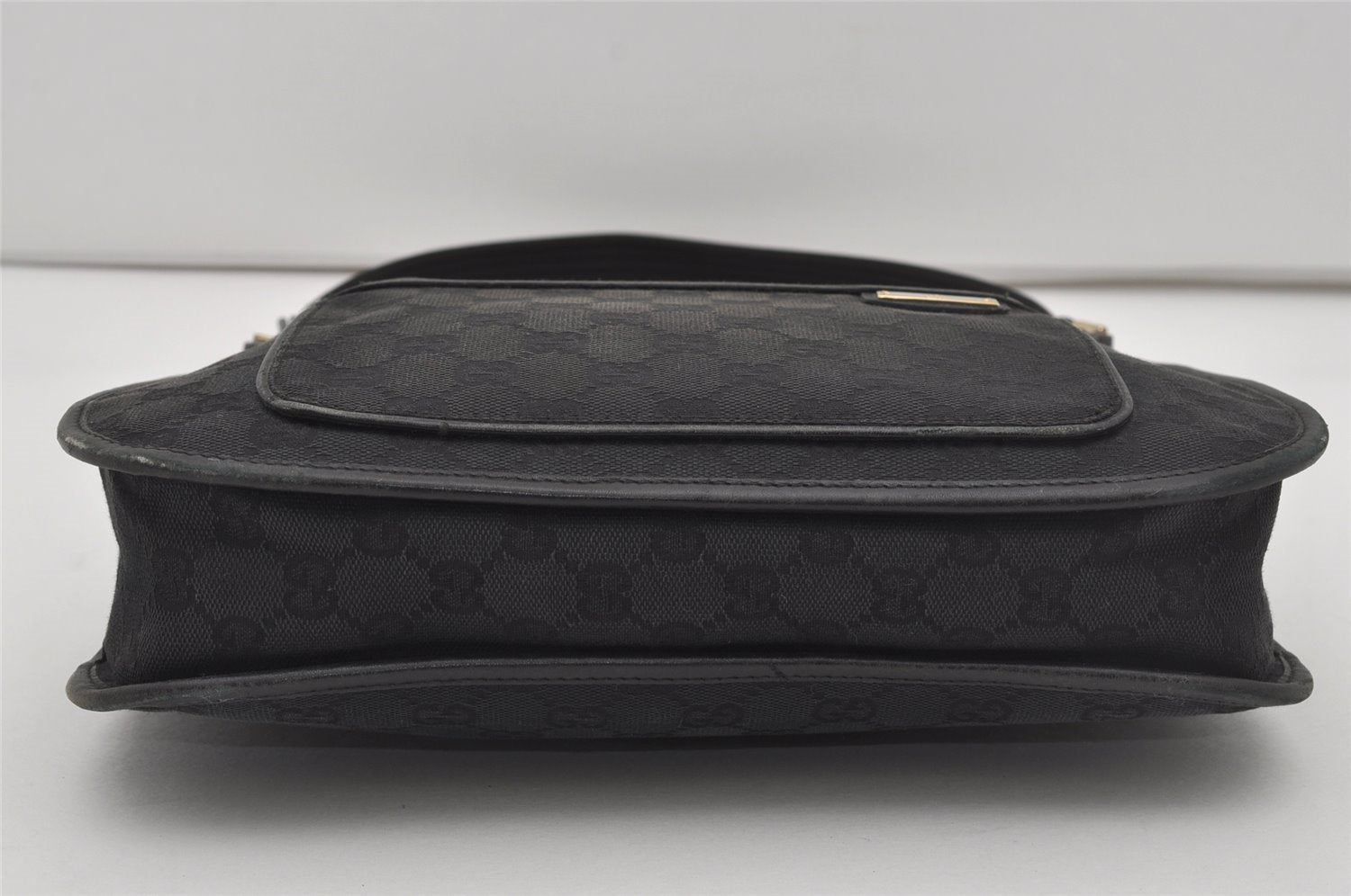 Authentic GUCCI Vintage Shoulder Bag Purse GG Canvas Leather 0014198 Black 5324I