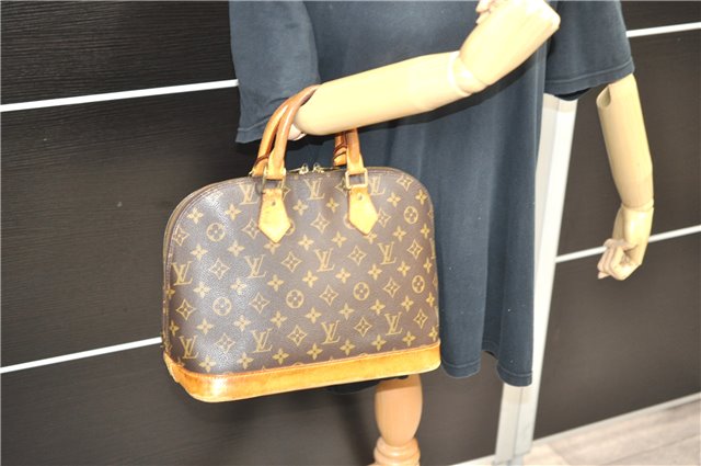 Authentic LOUIS VUITTON Monogram Alma Hand Bag Purse M51130 LV 5329C