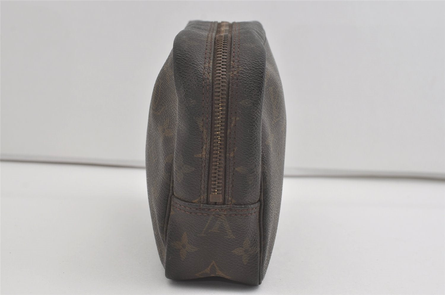 Auth Louis Vuitton Monogram Trousse Toilette 23 Clutch Bag M47524 LV Junk 5331I