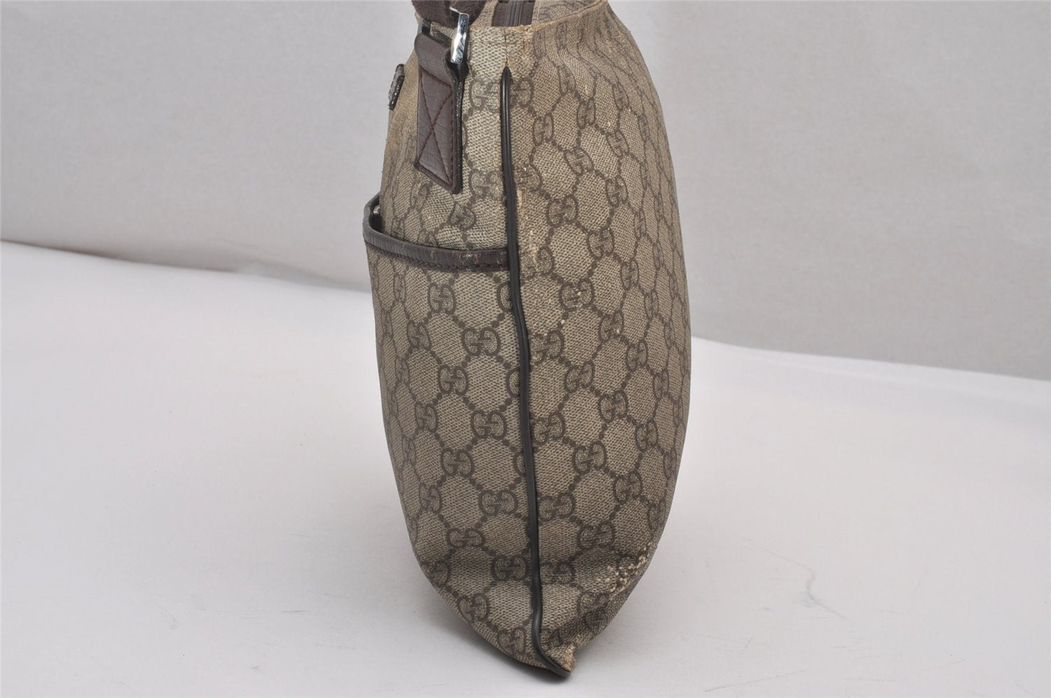 Authentic GUCCI Shoulder Cross Body Bag Purse GG PVC Leather 141626 Brown 5332I