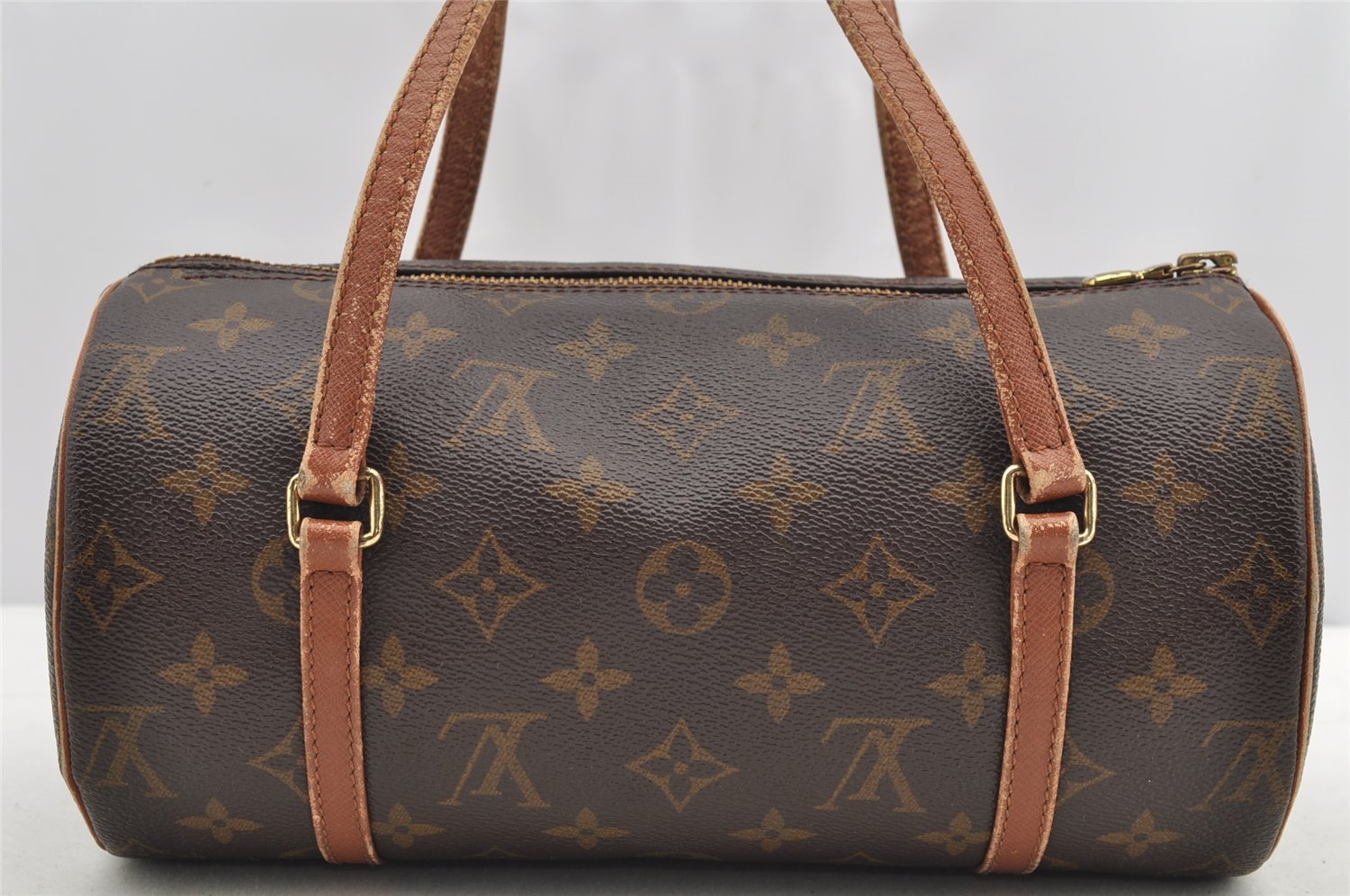 Authentic Louis Vuitton Monogram Papillon 26 Hand Bag Old Model LV 5340I