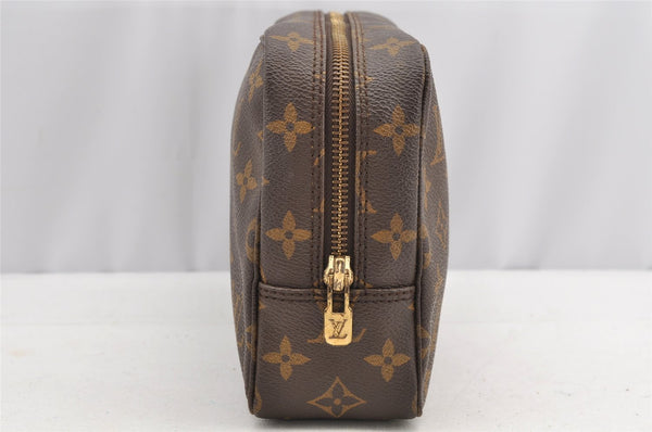 Auth Louis Vuitton Monogram Trousse Toilette 23 Clutch Hand Bag M47524 LV 5341I