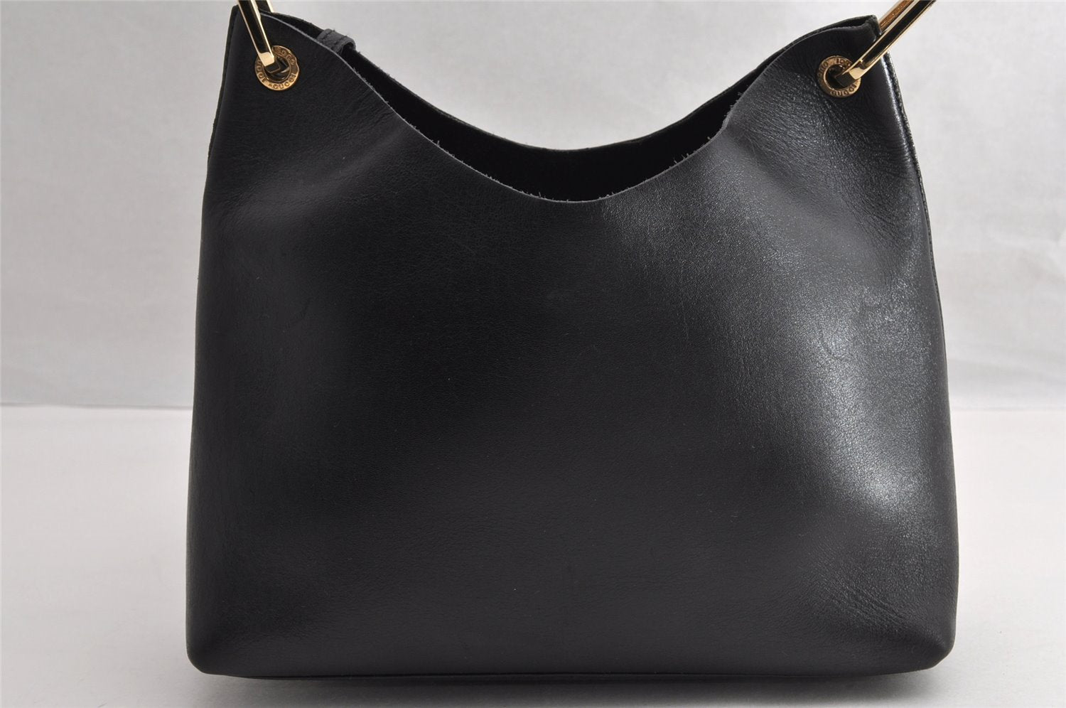 Authentic GUCCI Bamboo Vintage Shoulder Hand Bag Purse Leather Black 5342I