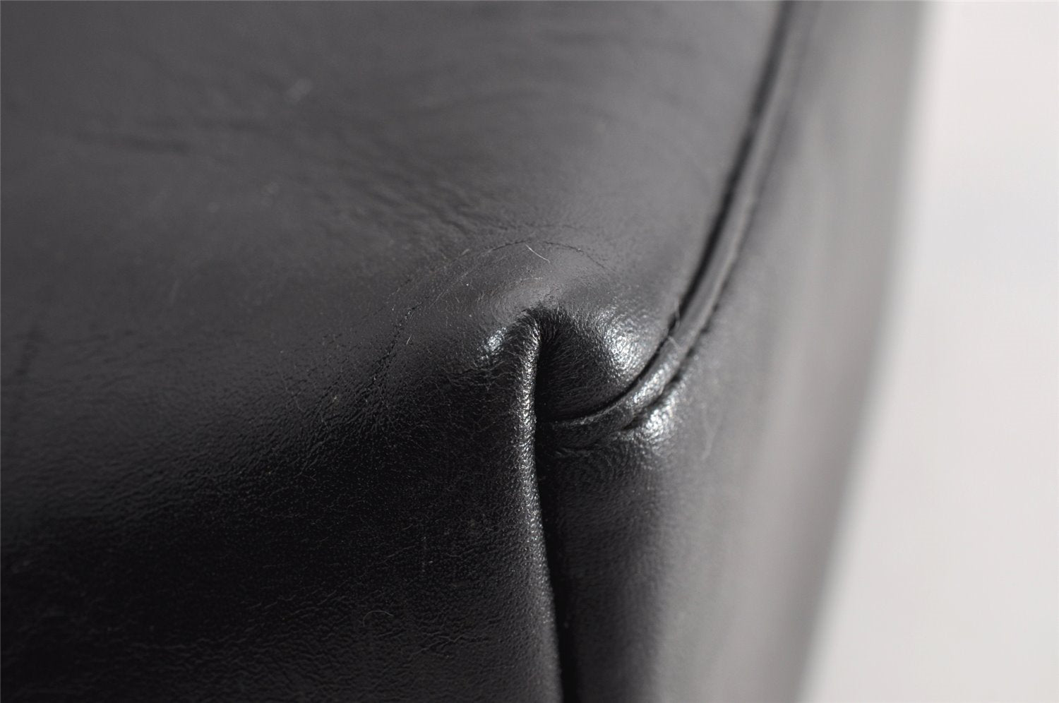 Authentic GUCCI Bamboo Vintage Shoulder Hand Bag Purse Leather Black 5342I