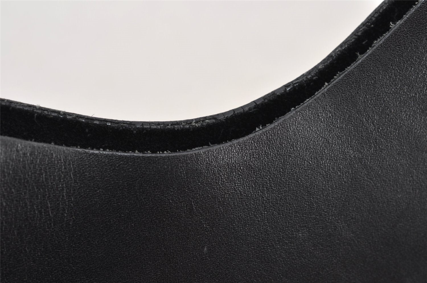 Authentic GUCCI Bamboo Vintage Shoulder Hand Bag Purse Leather Black 5342I