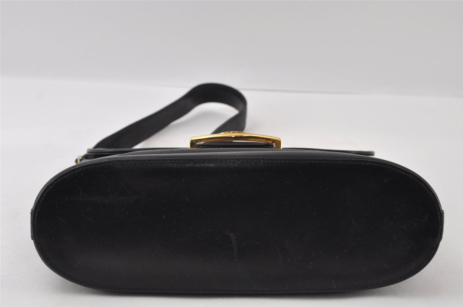 Authentic GUCCI Vintage Shoulder Bag Purse Leather Black 5353I