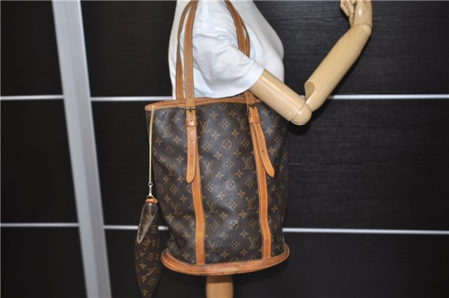 Authentic LOUIS VUITTON Monogram Bucket GM Shoulder Bag Old Model LV 5362C