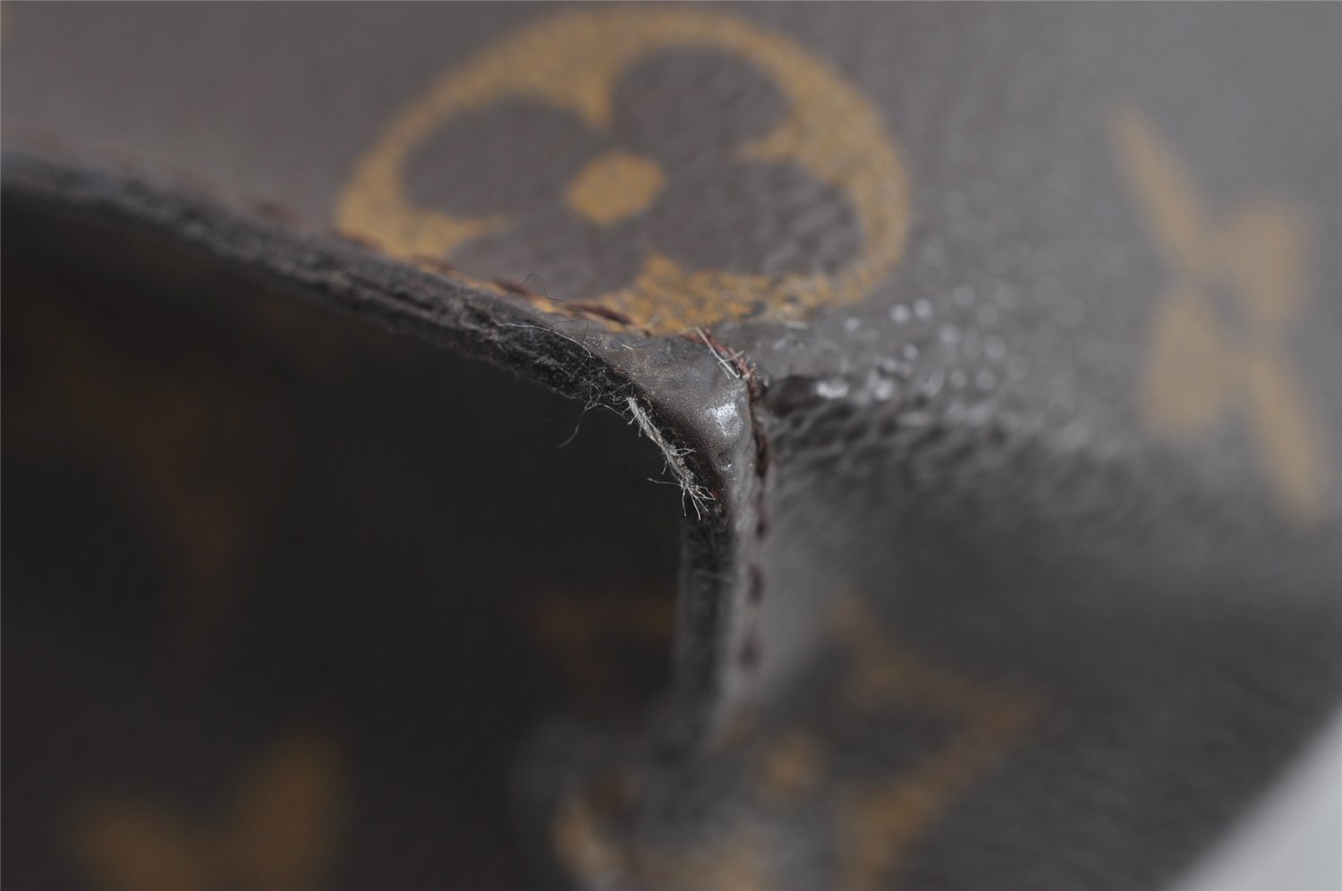 Auth Louis Vuitton Monogram Poche Toilette 26 Cosmetics Pouch Old Model LV 5362I