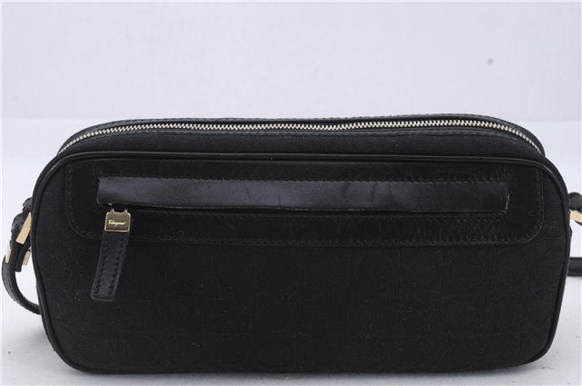 Authentic Ferragamo Gancini Canvas Leather Shoulder Bag Pouch Purse Black 5366D