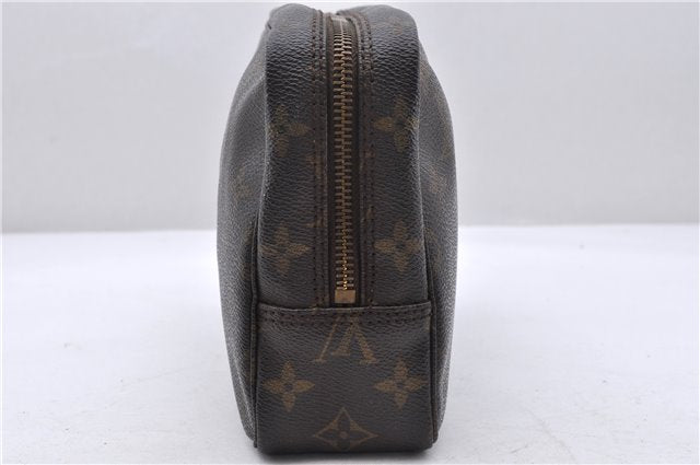 Auth Louis Vuitton Monogram Trousse Toilette 23 Clutch Hand Bag M47524 LV 5372D