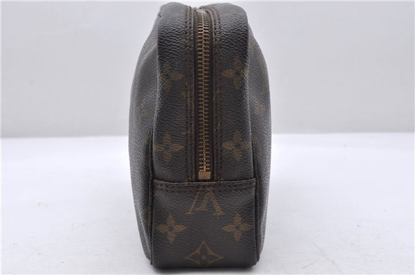 Auth Louis Vuitton Monogram Trousse Toilette 23 Clutch Hand Bag M47524 LV 5372D