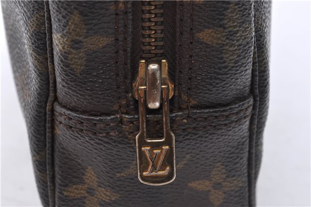 Auth Louis Vuitton Monogram Trousse Toilette 23 Clutch Hand Bag M47524 LV 5372D