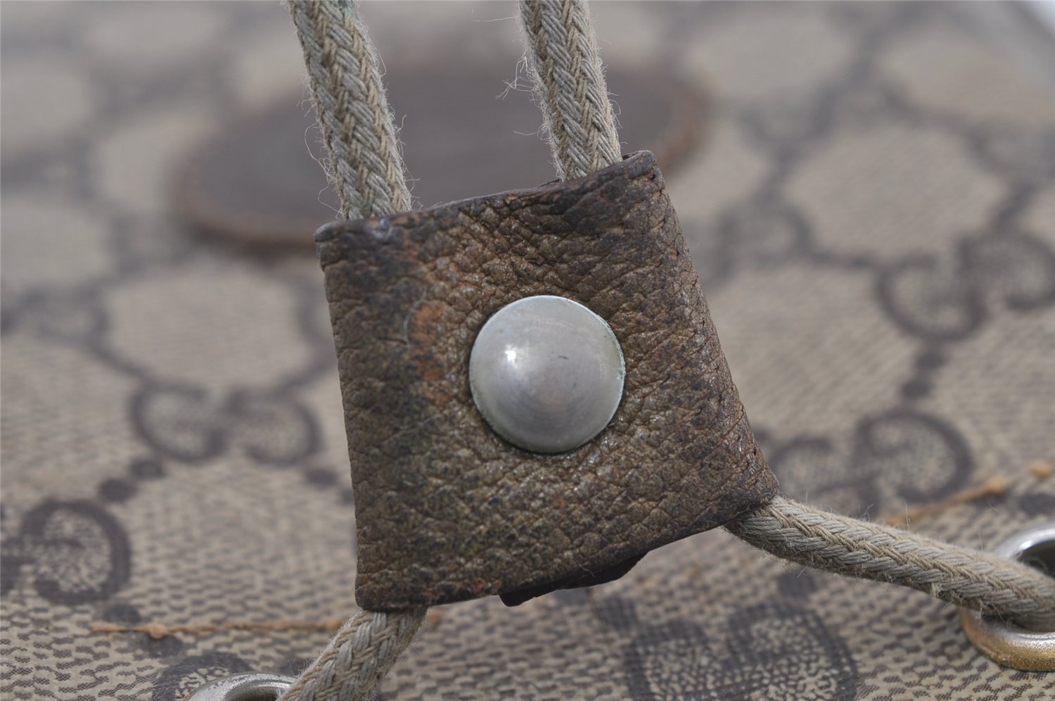 Authentic GUCCI Vintage Drawstring Hand Bag Purse GG PVC Leather Brown 5375I