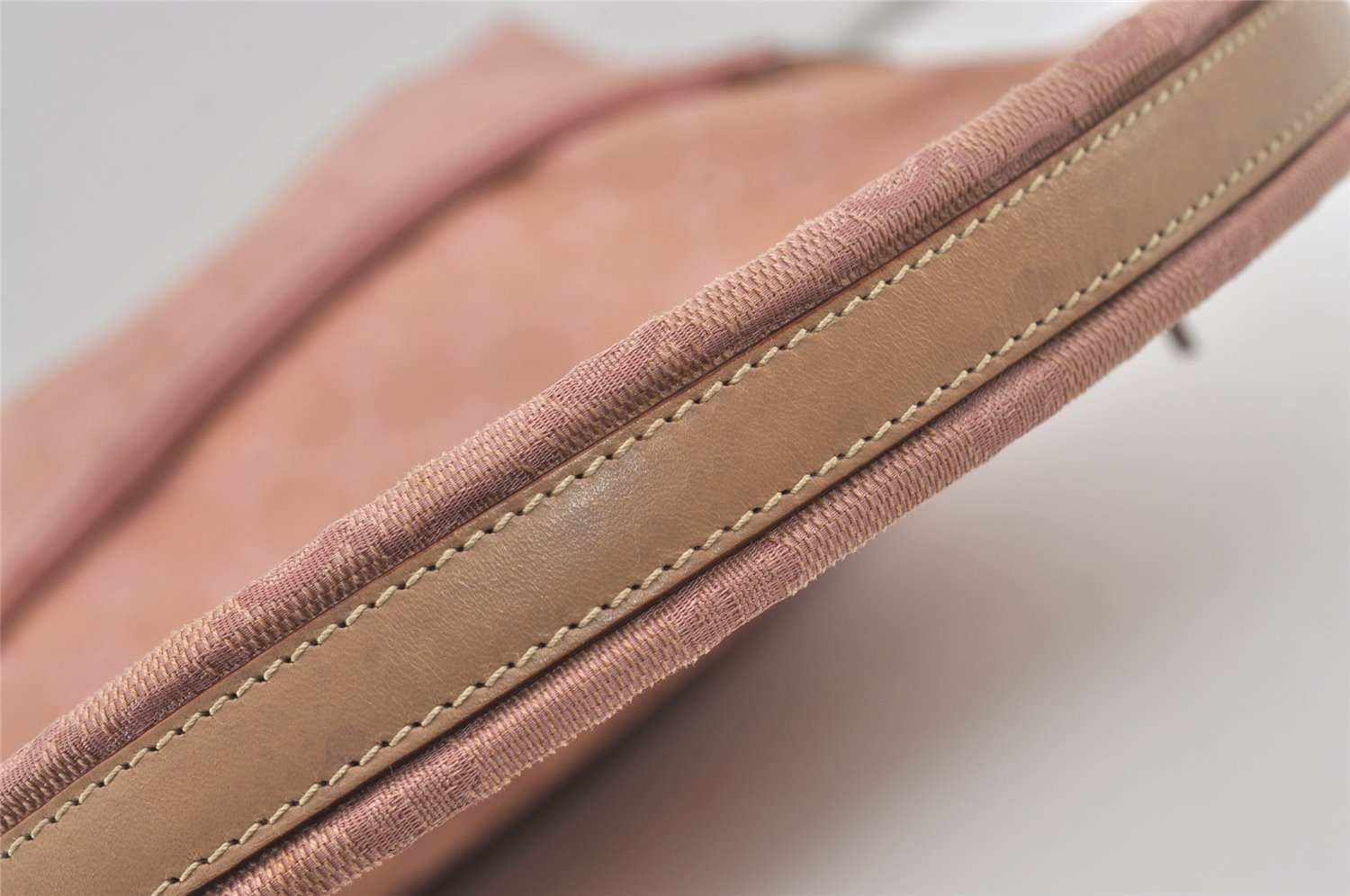 Authentic GUCCI Shoulder Hand Bag Purse GG Canvas Leather 0013386 Pink 5379I