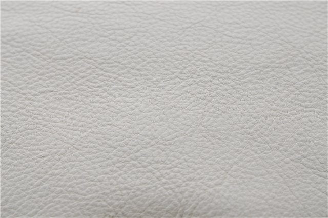 Authentic YVES SAINT LAURENT Muse Shoulder Hand Bag Leather 156464 White 5381D