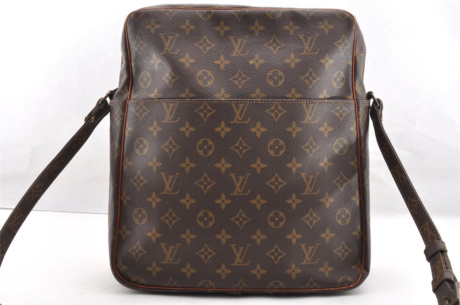 Authentic Louis Vuitton Monogram Marceau Shoulder Cross Bag Old Model Junk 5383I