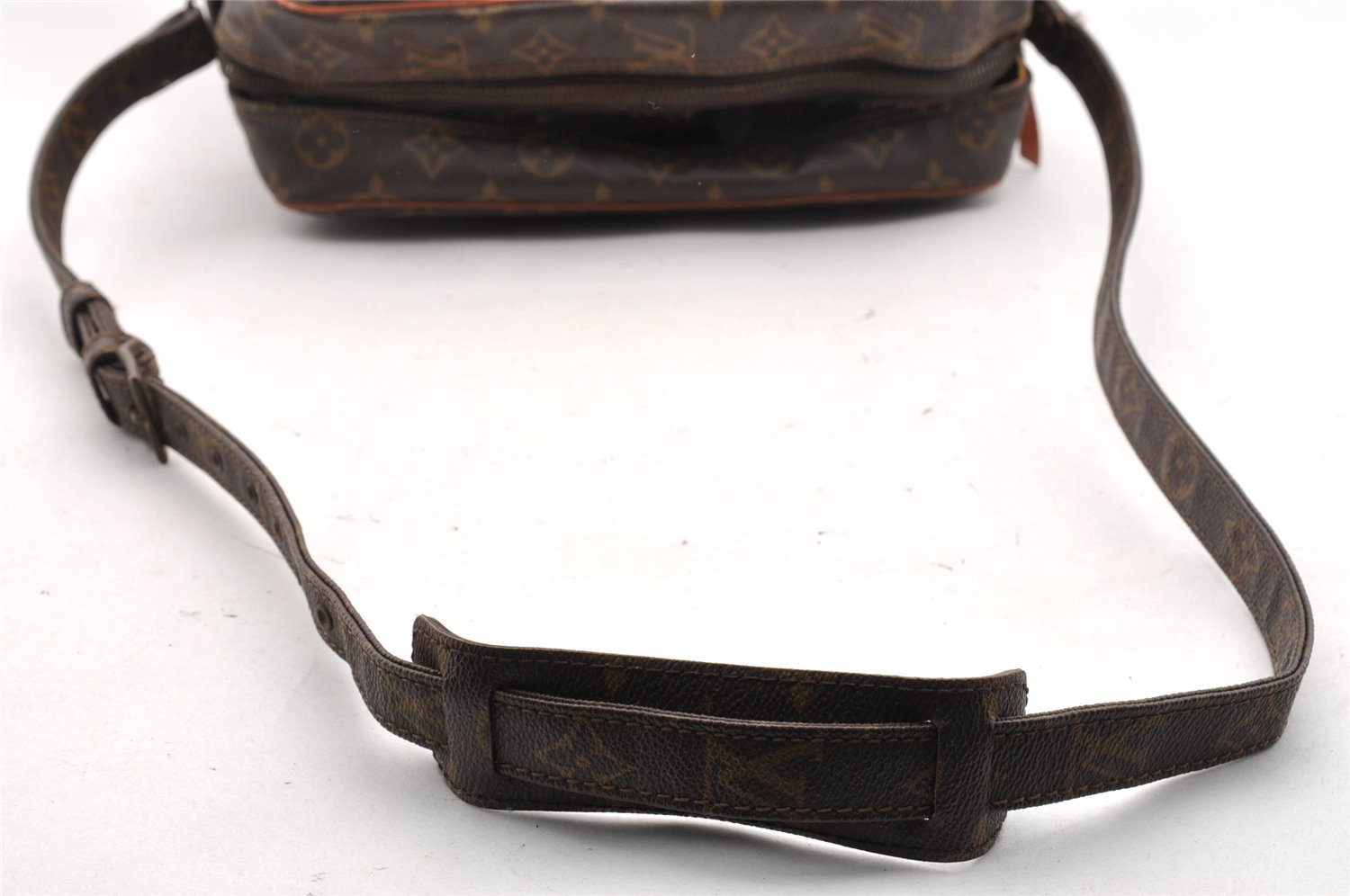 Authentic Louis Vuitton Monogram Marceau Shoulder Cross Bag Old Model Junk 5383I