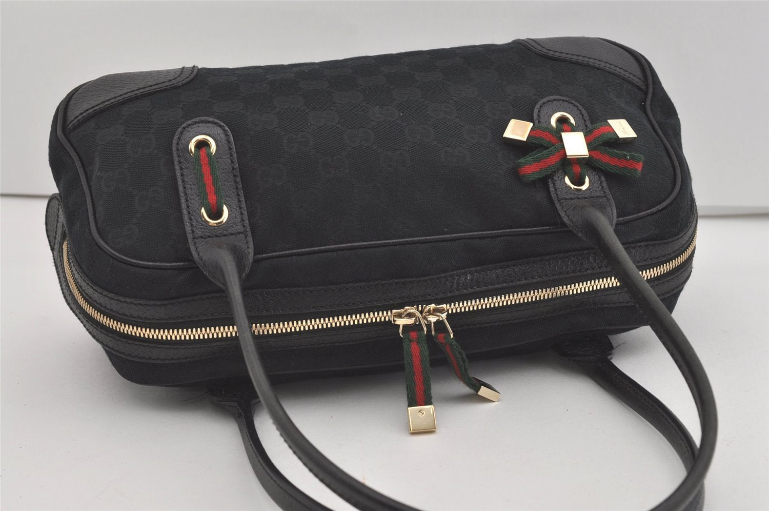 Authentic GUCCI Web Sherry Line Princy Shoulder Bag GG Canvas 161720 Black 5386I