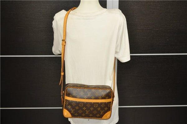 Auth Louis Vuitton Monogram Trocadero 27 Shoulder Cross Body Bag M51274 LV 5393D