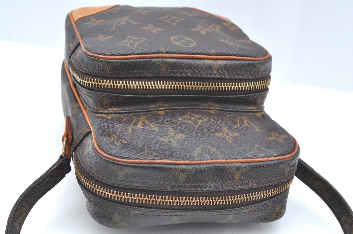 Authentic Louis Vuitton Monogram Amazone Shoulder Cross Body Bag M45236 LV 5395G