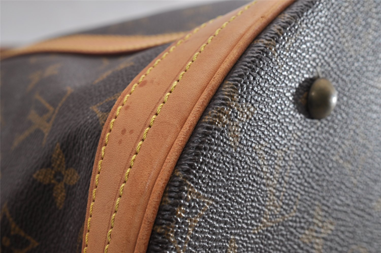 Authentic Louis Vuitton Monogram Bucket GM Shoulder Tote Bag M42236 Junk 5398I