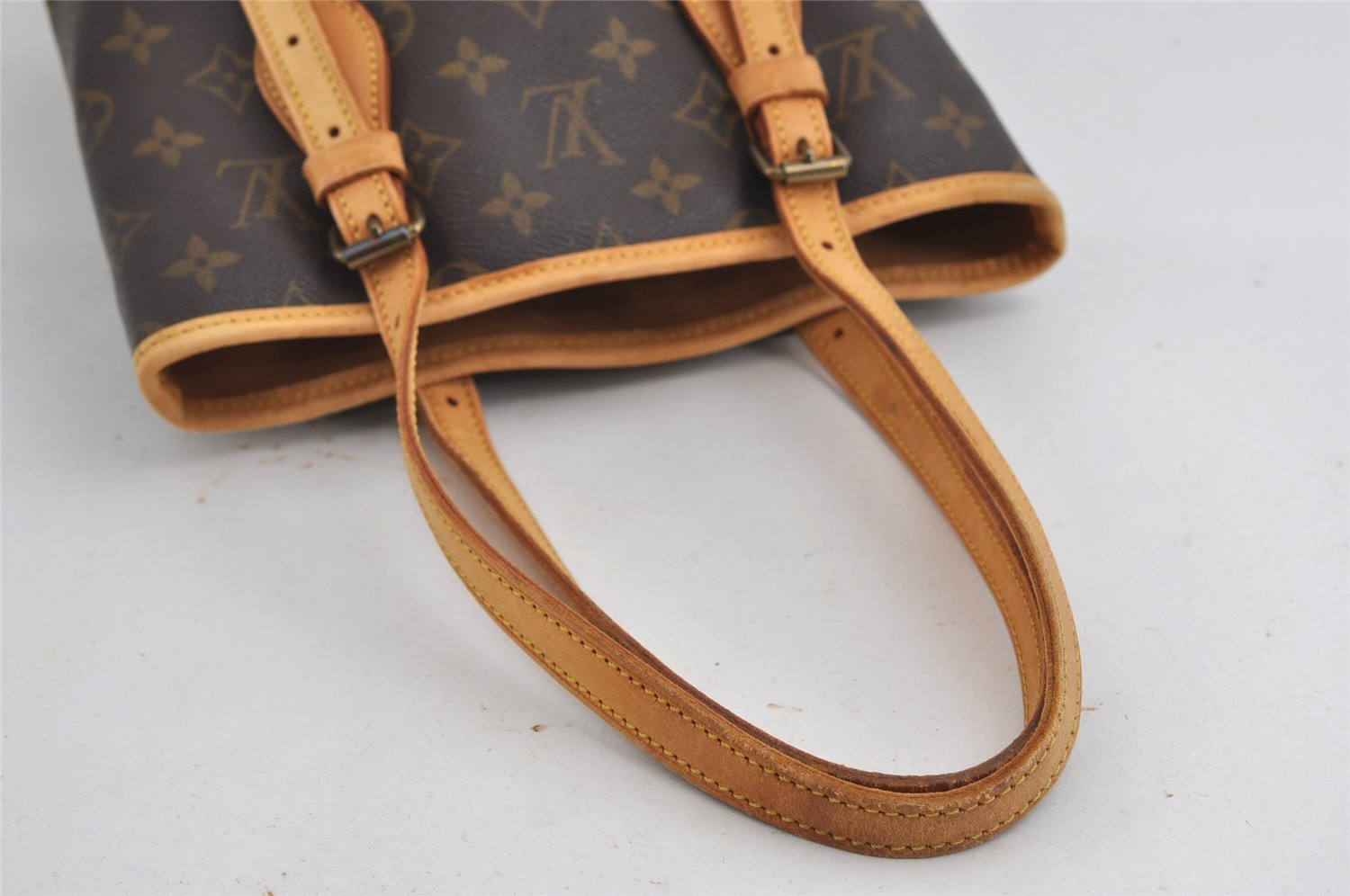 Authentic Louis Vuitton Monogram Bucket PM Shoulder Bag Old Model LV Junk 5402I