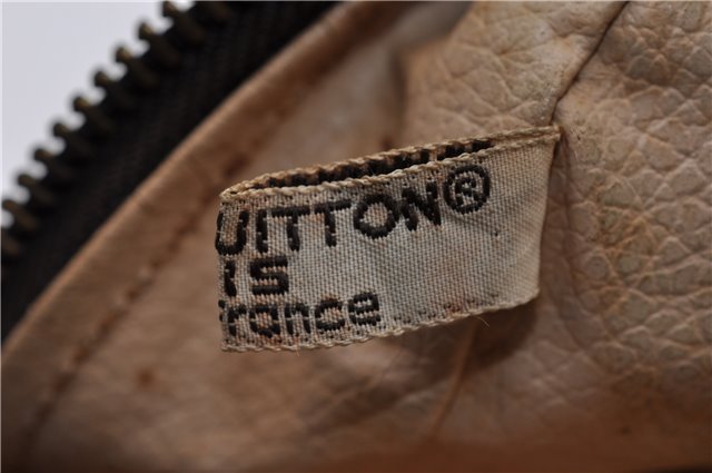 Auth LOUIS VUITTON Monogram Trousse Toilette 28 Clutch Hand Bag M47522 LV 5419C