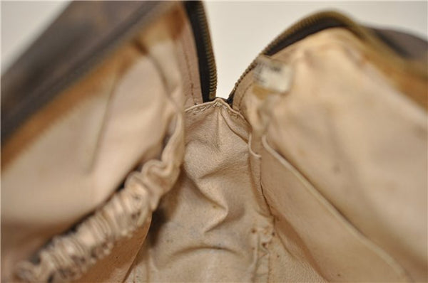 Auth LOUIS VUITTON Monogram Trousse Toilette 28 Clutch Hand Bag M47522 LV 5419C