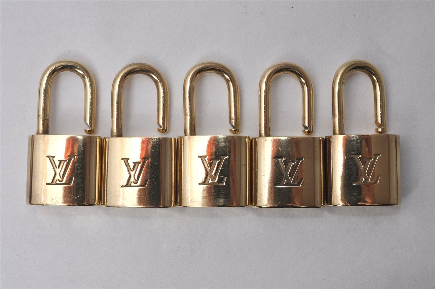 Authentic Louis Vuitton Padlock Gold 10Set LV 5419I