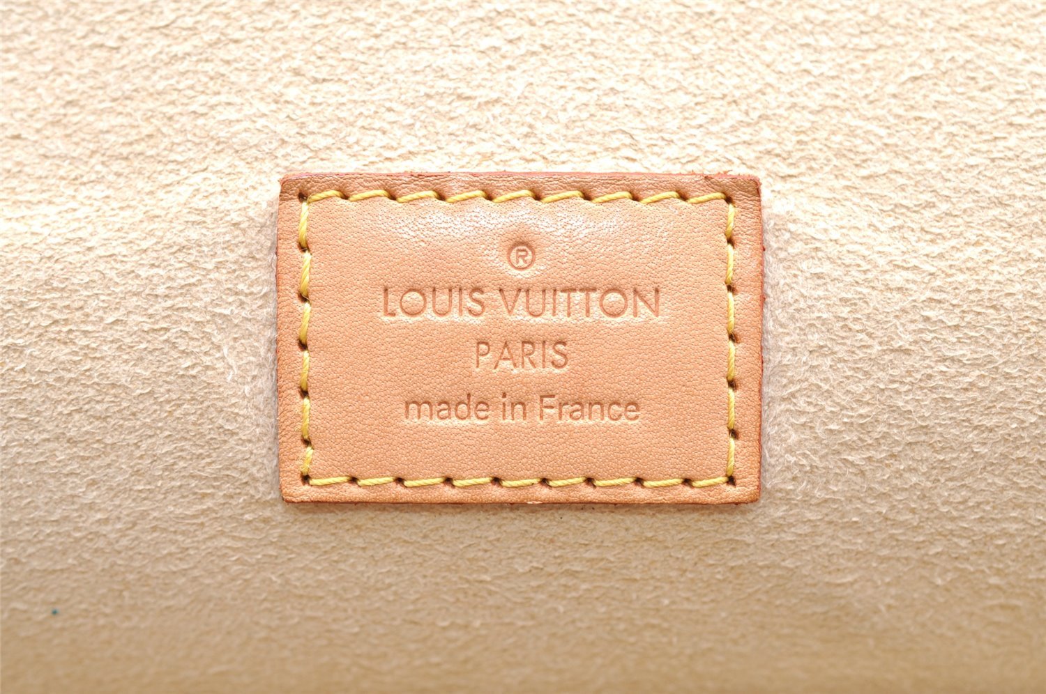 Authentic Louis Vuitton Monogram Hudson PM Shoulder Bag Purse M40027 LV 5427I