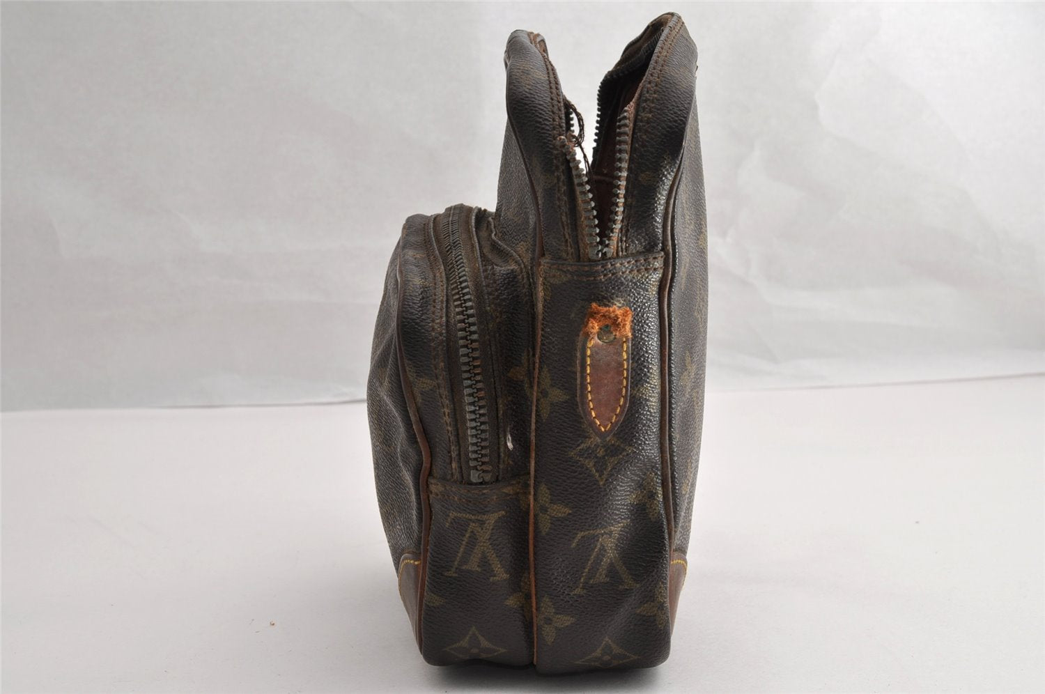 Authentic Louis Vuitton Monogram Amazone Shoulder Cross Bag M45236 Junk 5428I