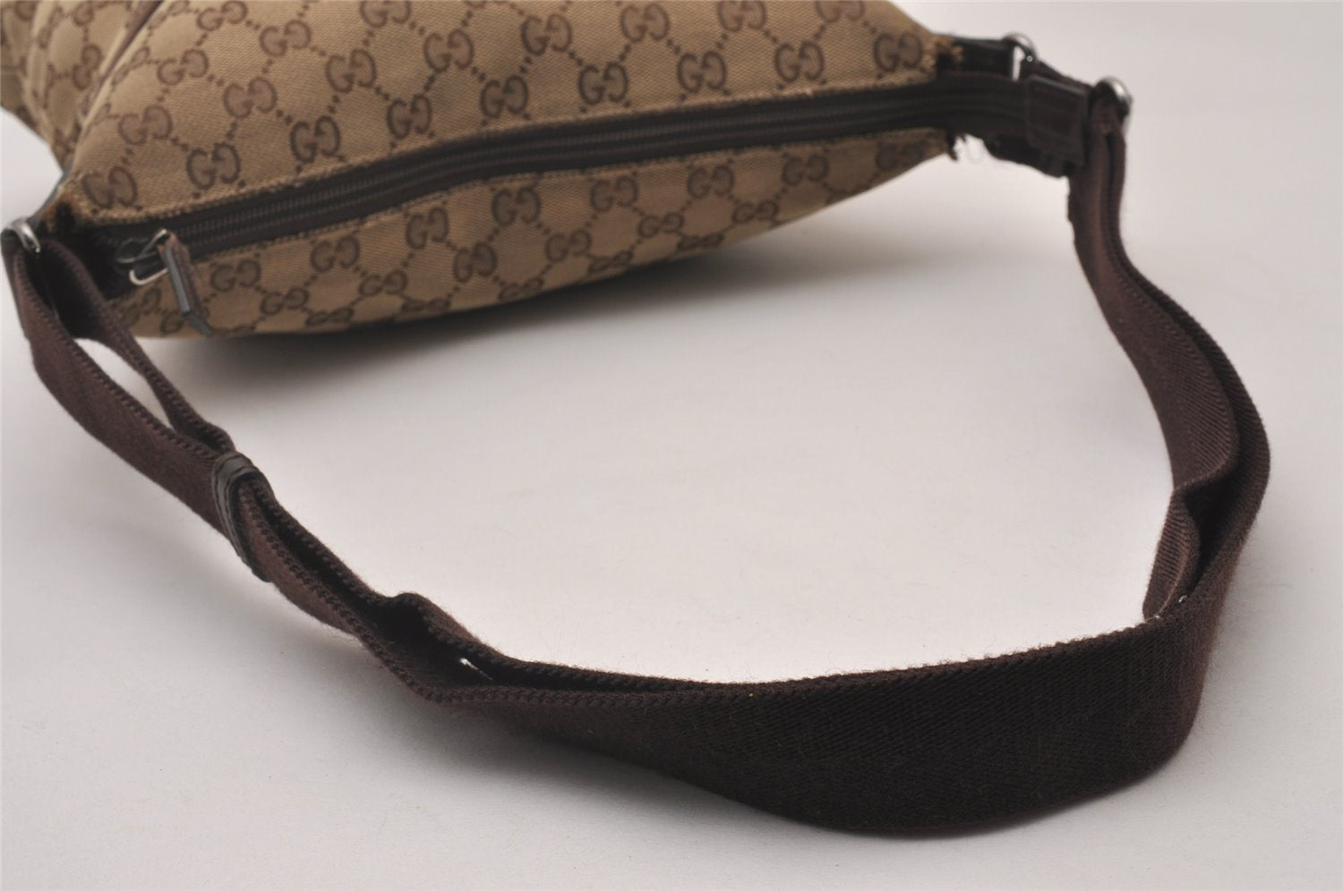 Authentic GUCCI Shoulder Cross Body Bag GG Canvas Leather 145857 Brown 5430I