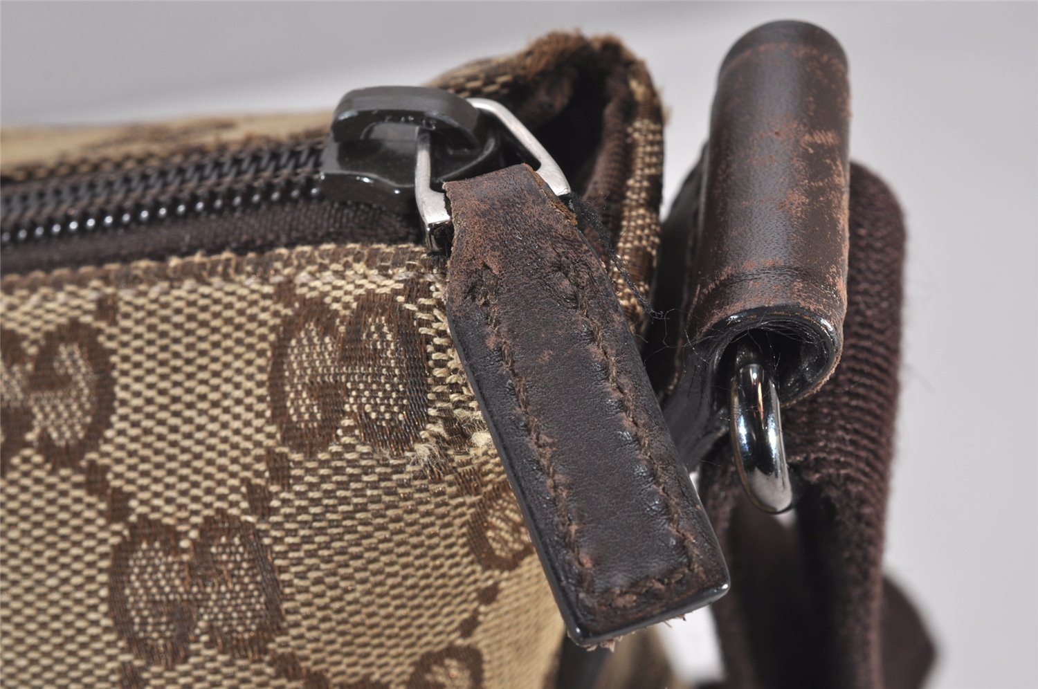 Authentic GUCCI Shoulder Cross Body Bag GG Canvas Leather 145857 Brown 5430I