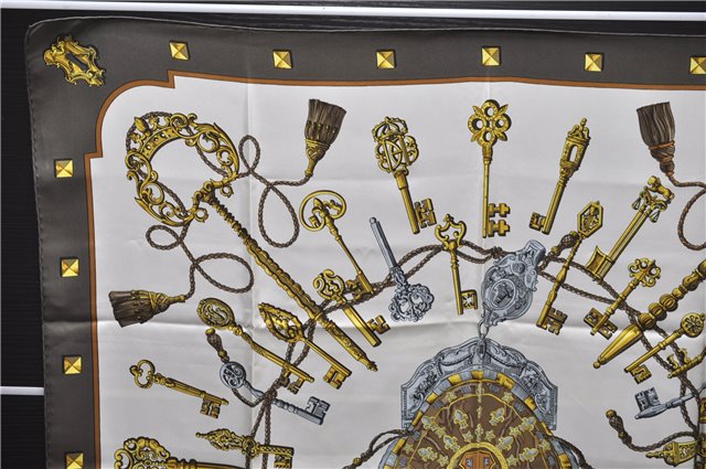 Authentic HERMES Carre 90 Scarf 