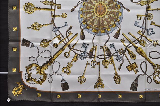 Authentic HERMES Carre 90 Scarf 