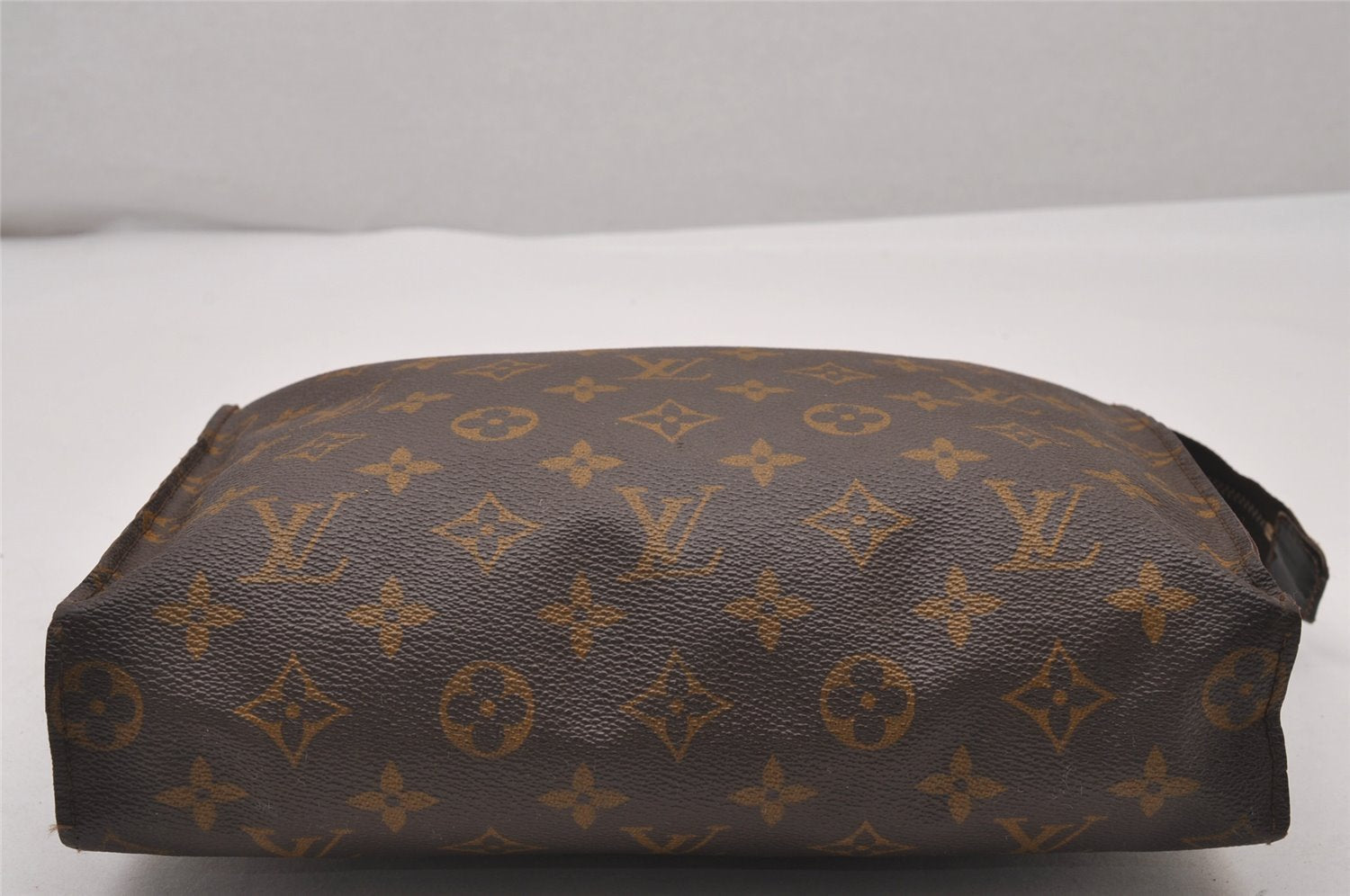 Auth Louis Vuitton Monogram Poche Toilette 26 Cosmetics Pouch Old Model LV 5437I
